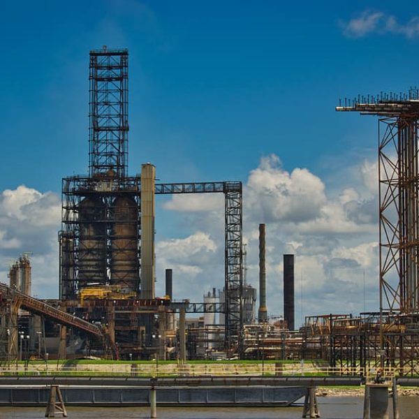 oil-refinery-industry-oil-mineral-oil